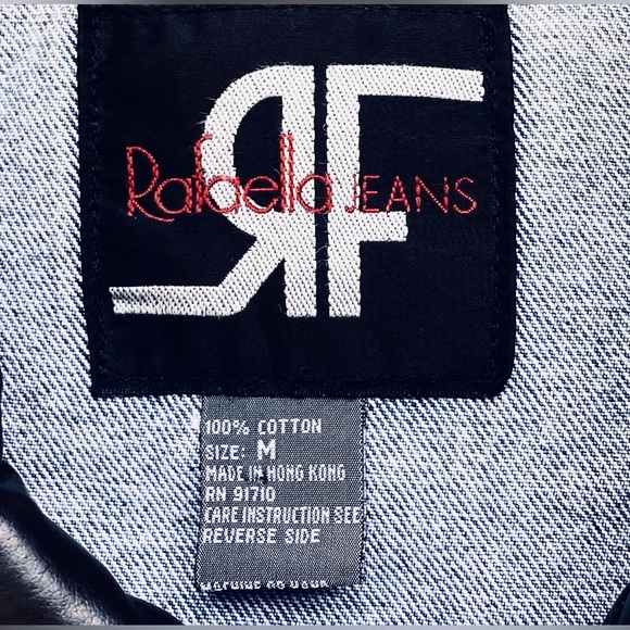 RF | Distressed Denim Vest | Faux leather collar | Women’s Size Medium - Picture 5 of 5